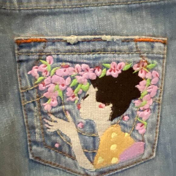 True Religion embroidered geisha Back Pocket Boot Cut / Y2K/ SIZE 29 - Picture 2 of 6